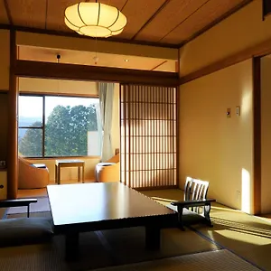 Yoshimatsu 4*, Hakone Japan